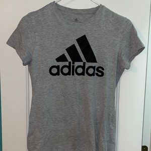 Adidas tee